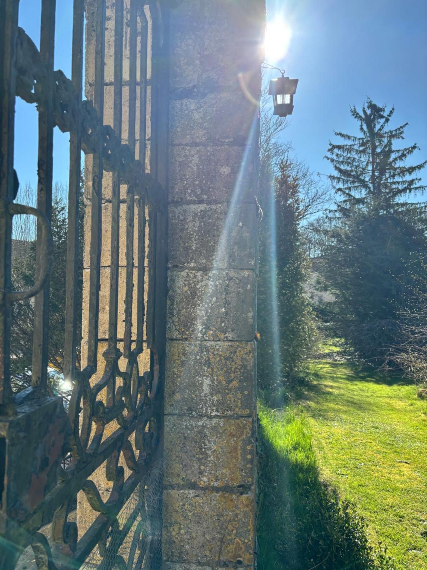 Chateau La Hussardiere Dampierre-sur-Salon Kültér fotó